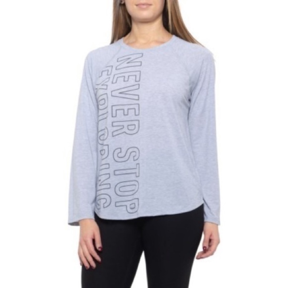 NWT. THE NORTH FACE Women’s Train N Logo Long Sleeve